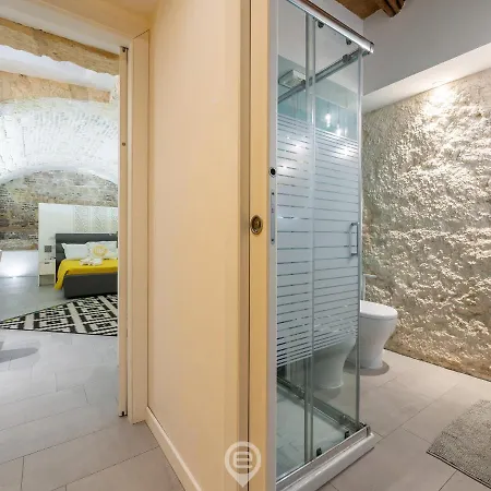 The Romantic Nest Apartamento Cagliari