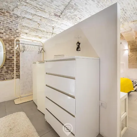 The Romantic Nest Apartment